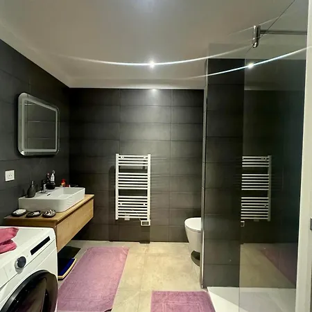 Appartement Neuf Confortable LʼÎle-Rousse
