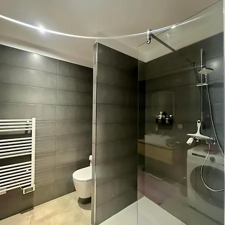 Appartement Neuf Confortable *